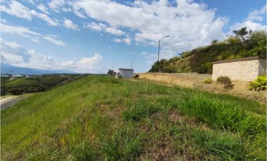 Lote en condominio Yaguarundi