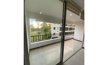 SE ARRIENDA APARTAESTUDIO EN GRANADA