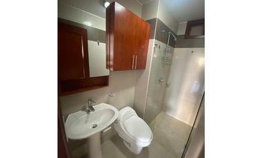 SE ARRIENDA APARTAESTUDIO EN GRANADA