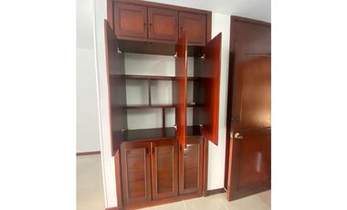 SE ARRIENDA APARTAESTUDIO EN GRANADA