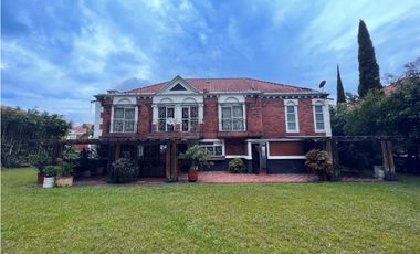 VENTA DE CASA EN EL POBLADO RANGO 60