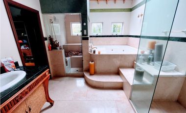 VENTA DE CASA EN EL POBLADO RANGO 60