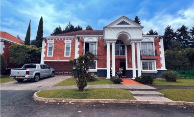 VENTA DE CASA EN EL POBLADO RANGO 60