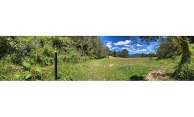 Venta lote en El Retiro exclusivo, vista y amplia explanación.