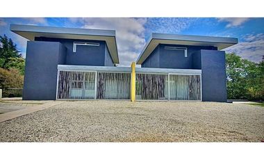 Venta Casa Campestre Independiente Alto Palmas Variante Aeropuerto