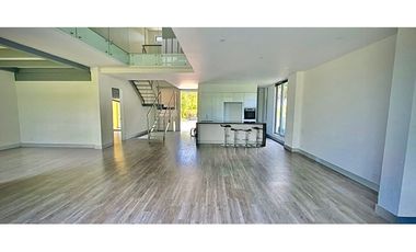 Venta Casa Campestre Independiente Alto Palmas Variante Aeropuerto