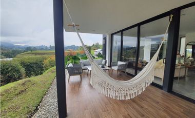 HERMOSA CASA EN UNIDAD CERRADA SECTOR PANTANILLO