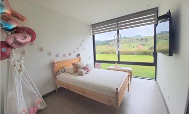 HERMOSA CASA EN UNIDAD CERRADA SECTOR PANTANILLO