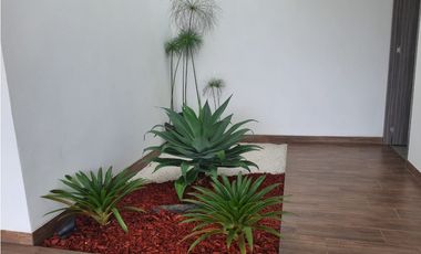 HERMOSA CASA EN UNIDAD CERRADA SECTOR PANTANILLO