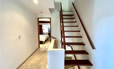 Linda casa esquinera en Suramerica itagüí