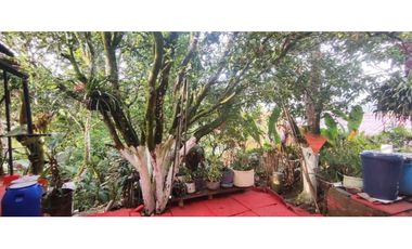 Venta de casalote de 1000 M2 en 250 mill neg, en La Mesa Cund, COL