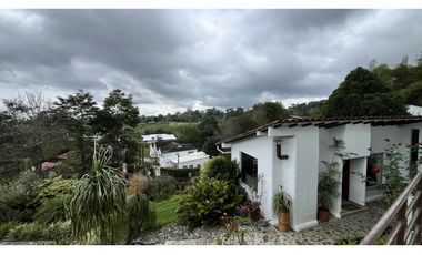 SE ARRIENDA CASA CAMPESTRE EN CIRCASIA, QUINDO, COLOMBIA