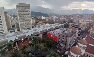 ARRIENDO OFICINA EN EL CENTRO