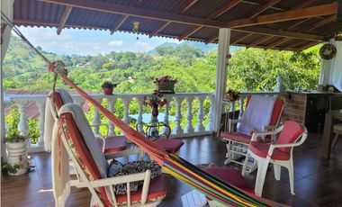 Finca en la pintada (Damasco)