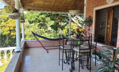 Finca en la pintada (Damasco)