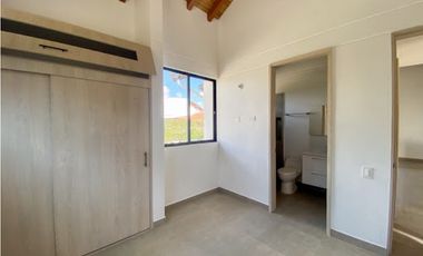 Casa en Arriendo en Envigado Sector Loma del Escobero