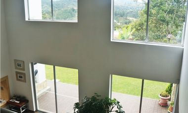 Casa campestre con 3 habitaciones en el escobero