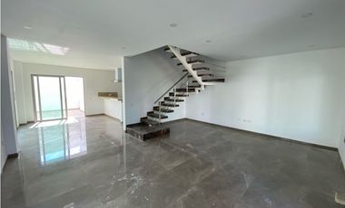 Casa de lujo cerca del mar en exclusivo sector de santa Marta