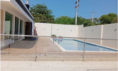 Casa de lujo cerca del mar en exclusivo sector de santa Marta