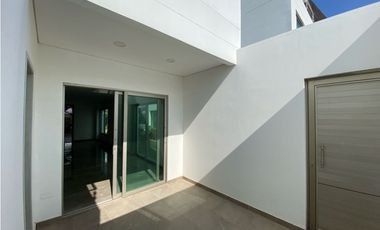 Casa de lujo cerca del mar en exclusivo sector de santa Marta