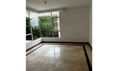 CASA EN VENTA ALTOS DEL POBLADO