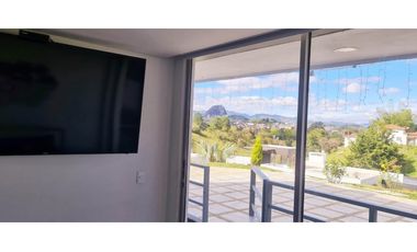 VENDO CASA DUPLEX  EN GUATAPE