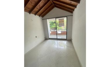 Casa Dúplex  en Arriendo Envigado Sector El Dorado