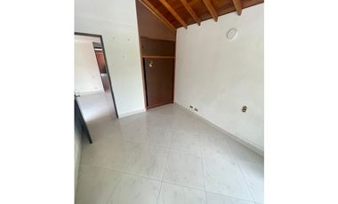 Casa Dúplex  en Arriendo Envigado Sector El Dorado