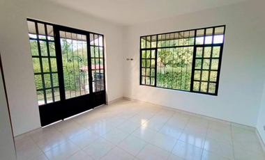 VENTA DE CASA CAMPESTRE DE 1100 M2 EN 650 MILL EN LA MESA CUND