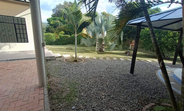 VENTA DE CASA CAMPESTRE DE 1100 M2 EN 650 MILL EN LA MESA CUND
