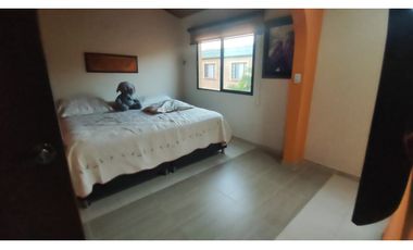 VENTA DE CASA EN CONJUNTO