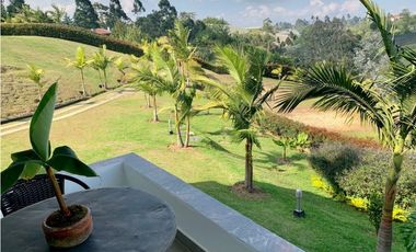 Hermosa casa moderna en El Carmen de Viboral