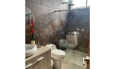 Hermosa casa moderna en El Carmen de Viboral