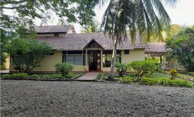 CASA FINCA EN VENTA HACIENDA EL PASO, GIRARDOT CUNDINAMARCA