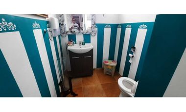 Vendo finca casa de campo  yumbo vereda Santa Inés  antes de la cumbre