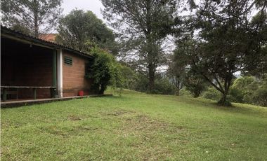 Venta de Lote  en el retiro