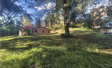 Venta de Lote  en el retiro