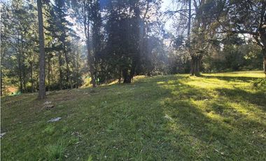 Venta de Lote  en el retiro