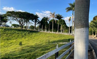 LOTE EN CONJUNTO CAMPESTRE