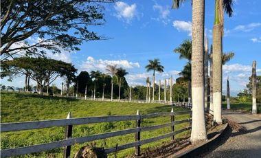 LOTE EN CONJUNTO CAMPESTRE