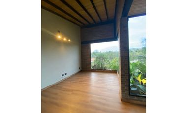 Venta de casa en el retiro