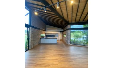 Venta de casa en el retiro