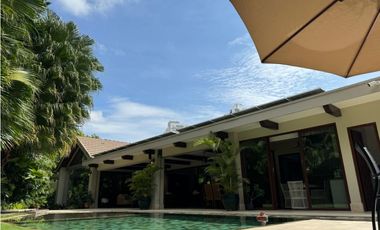 Venta Casa Altos del Golf