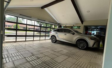 Venta Casa Altos del Golf