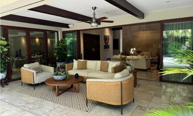 Venta Casa Altos del Golf