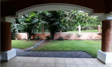 ALQUILER DE CASA EN CLAYTON VILLAGE