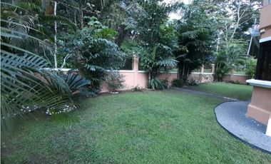 ALQUILER DE CASA EN CLAYTON VILLAGE