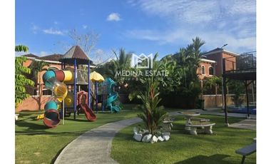 ALQUILER DE CASA EN CLAYTON VILLAGE