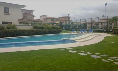 ALQUILER CASA CONDADO DEL REY CASA EN PASEO DORADO 4REC