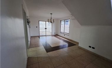 ALQUILER CASA CONDADO DEL REY CASA EN PASEO DORADO 4REC